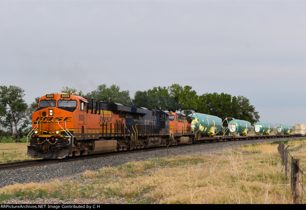 BNSF 8009/NS 8103/BNSF 5685